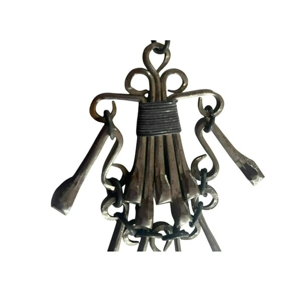 Artisan MCM Brutalist Modernist Silvertone Horseshoe Nail Necklace With Sculptur - Picture 4 of 8